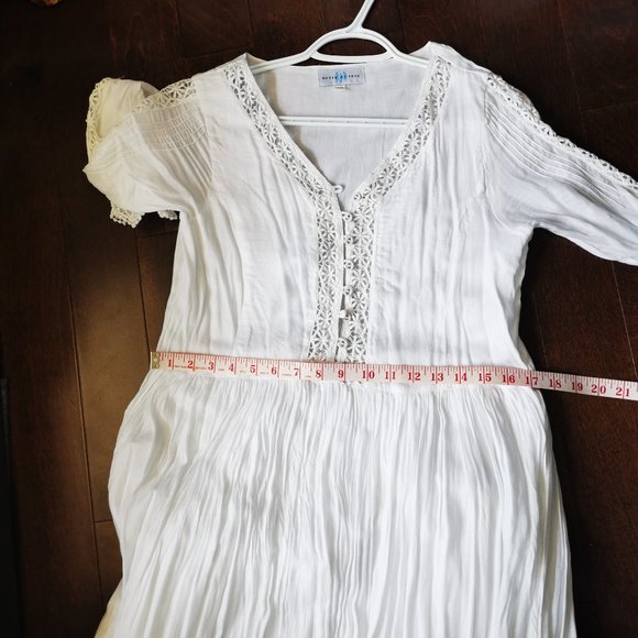 White Boho Gown - Picture 6 of 7